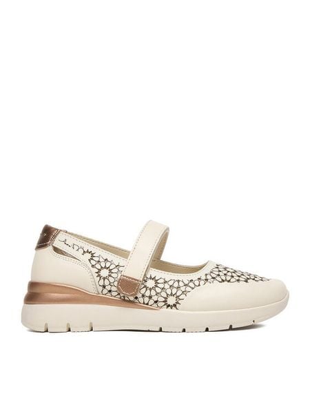 Go Soft Półbuty CEO-HY8205-2 Écru. Białe czółenka damskie GO SOFT, bez wzorów, z materiału, bez obcasa, bez zapięcia. Za 149.99 zł.