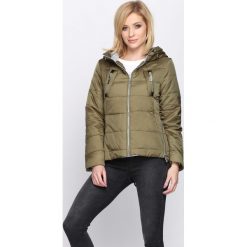 Zielona Kurtka Resistance. Zielone kurtki damskie Born2be. Za 44.99 zł.
