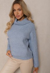 Jasnoniebieski Klasyczny Golf z Wełną i Obszernym Kołnierzem Zemilda. Niebieskie swetry damskie Renee, bez wzorów, z wełny, eleganckie, bez kołnierzyka, bez ramiączek, długie, bez kaptura. Za 139.99 zł.