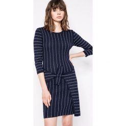 Morgan - Sukienka. Szare sukienki damskie Morgan, z dzianiny, casualowe, z okrągłym kołnierzem. W wyprzedaży za 219.90 zł.
