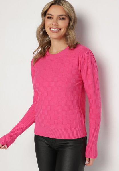 Fuksjowy Sweter z Wiskozą Modalem i Ozdobnym Splotem Jaliti. Czerwone swetry damskie Born2be, m, bez wzorów, z jeansu, wizytowe, bez kołnierzyka, bez ramiączek, długie, bez kaptura. Za 44.99 zł.