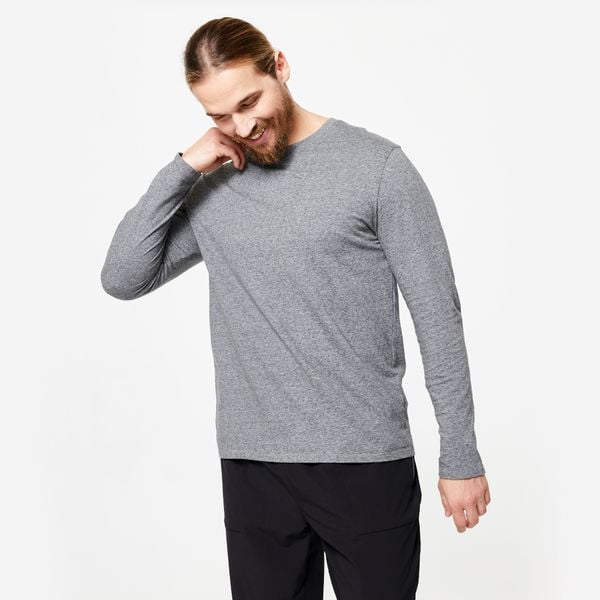 Koszulka z długim rękawem męska Domyos Gym & Pilates 100. Szare koszulki sportowe męskie DOMYOS, l, bez wzorów, z bawełny, bez kołnierzyka, bez ramiączek, na jogę i pilates. Za 39.99 zł.