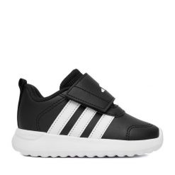 Sneakersy adidas. Czarne trampki i tenisówki chłopięce Adidas, bez wzorów, bez zapięcia. Za 119.99 zł.