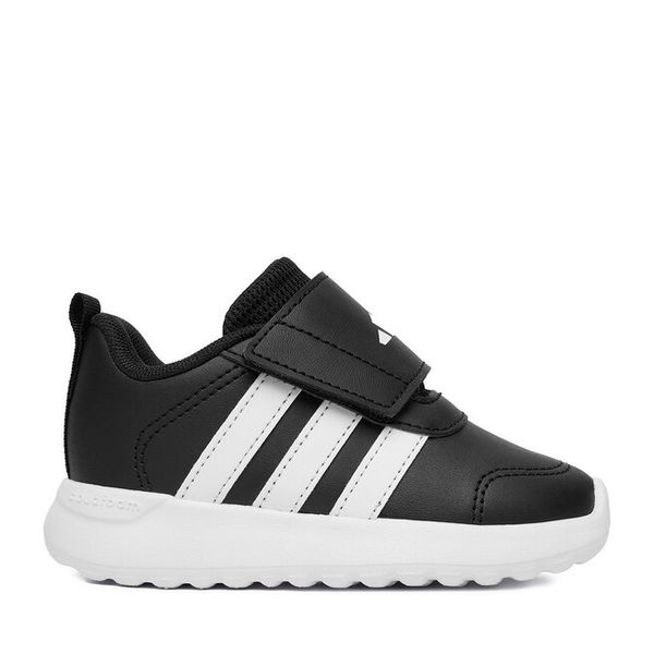 Sneakersy adidas. Czarne trampki i tenisówki chłopięce Adidas, bez wzorów, bez zapięcia. Za 119.99 zł.