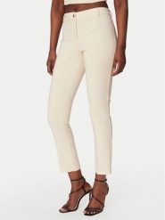 Rinascimento Spodnie materiałowe CFC0128650003 Beżowy Regular Fit. Brązowe spodnie materiałowe damskie Rinascimento, xs, bez wzorów, z materiału. Za 399.99 zł.