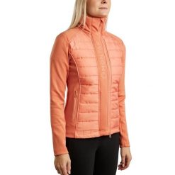 Damska kurtka puchowa Montar Emma Quilt. Brązowe kurtki damskie MONTAR, bez wzorów, z puchu, bez kaptura. Za 378.00 zł.