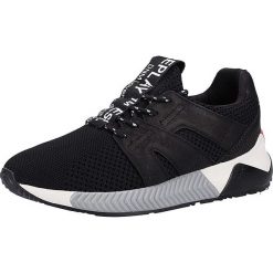 Sneakersy w kolorze czarnym. Czarne trampki męskie Buty na każdą okazję, bez wzorów, z materiału. W wyprzedaży za 263.95 zł.