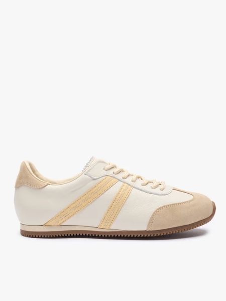 Beżowe sneakersy ze skóry licowej i welurowej. Brązowe obuwie sportowe damskie Ryłko, bez wzorów, ze skóry. Za 429.99 zł.