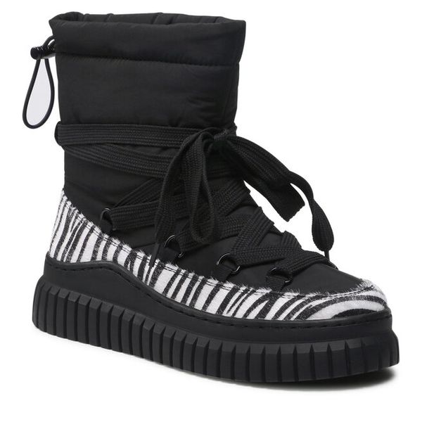 Trzewiki Jenny Fairy. Czarne botki damskie Jenny Fairy, bez obcasa, na płaskiej podeszwie, bez zapięcia. Za 179.99 zł.