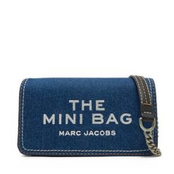 Torebka Marc Jacobs. Niebieskie torebki do ręki damskie Marc Jacobs, bez wzorów, z denimu, wizytowe, bez dodatków. Za 769.99 zł.