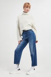 Sweter damski z golfem SAMSØE SAMSØE. Swetry damskie Samsøe & Samsøe, m, bez wzorów, bez kołnierzyka, bez ramiączek, bez kaptura. W wyprzedaży za 539.50 zł.