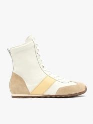 Biało-beżowe buty sportowe za kostkę. Białe obuwie sportowe damskie Ryłko, bez wzorów, ze skóry. Za 549.99 zł.