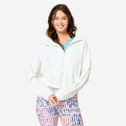 Bluza z kapturem damska Domyos fitness. Białe bluzy sportowe damskie DOMYOS, xs, bez wzorów, z bawełny, z kapturem, na fitness i siłownię. Za 129.99 zł.