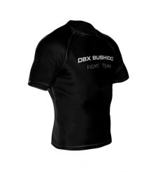 Koszulka kompresyjna Team Rashguard DBX Bushido MORE DRY. Białe koszulki sportowe męskie DBX BUSHIDO, m, bez wzorów, z elastanu, bez kołnierzyka, bez ramiączek, na fitness i siłownię. Za 149.99 zł.
