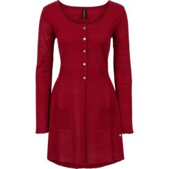 Długi sweter rozpinany bonprix ciemnoczerwony. Kardigany damskie marki bonprix. Za 59.99 zł.