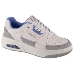 Buty sportowe Sneakersy damskie, Uno Court - Courted Style. Białe obuwie sportowe damskie Skechers, bez wzorów, trekkingowe. Za 349.99 zł.