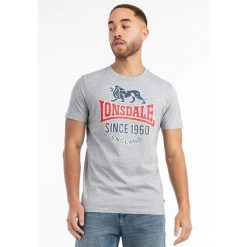 T-shirt o klasycznym kroju Lonsdale Gonfirth. Niebieskie t-shirty męskie Lonsdale, bez wzorów, z bawełny, eleganckie, bez kołnierzyka. Za 120.00 zł.