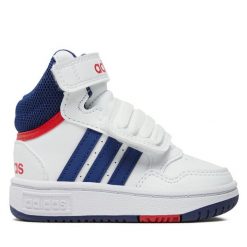 Sneakersy adidas. Zielone trampki i tenisówki chłopięce Adidas, bez wzorów, bez zapięcia. Za 189.99 zł.