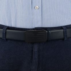 Pasek męski skórzany 3,5 cm klamra automatyczna Beltimore granatowy 02-544 : Kolory - granatowy, Rozmiar pasków - r.105-120 cm. Niebieskie paski damskie bez wzorów, ze skóry, wizytowe. Za 64.99 zł.
