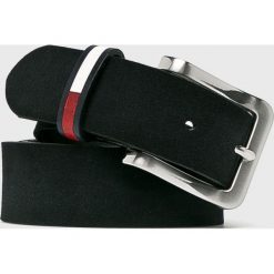 Tommy Jeans - Pasek skórzany. Czarne paski damskie Tommy Jeans, bez wzorów, z jeansu. W wyprzedaży za 139.90 zł.