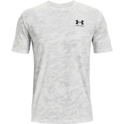 Koszulka Under Armour ABC Camo. Białe koszulki sportowe męskie Under Armour, xl, bez wzorów, z bawełny, bez kołnierzyka, bez ramiączek, na fitness i siłownię. Za 259.00 zł.