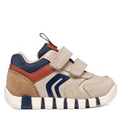 Sneakersy Geox. Brązowe trampki i tenisówki chłopięce Geox, bez wzorów, bez zapięcia. Za 269.99 zł.