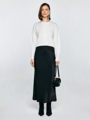 Spódnica damska maxi satynowa czarna Eleni 906. Czarne spódnice damskie Big Star, l, bez wzorów, z materiału, eleganckie, maxi, dopasowane. Za 199.99 zł.