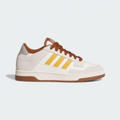 Buty Rapid Court Low. Białe obuwie sportowe damskie Adidas, bez wzorów, trekkingowe. Za 292.00 zł.