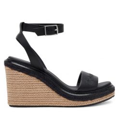 Espadryle Calvin Klein. Czarne sandały damskie Calvin Klein, bez wzorów, bez obcasa, bez zapięcia. Za 319.99 zł.