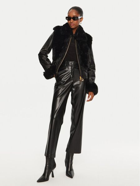 YES LONDON Kurtka skórzana NP1994/ECO Czarny Regular Fit. Czarne kurtki damskie YES LONDON, bez wzorów, ze skóry, bez kaptura. Za 1,559.99 zł.