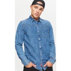 Denimowa koszula - Niebieski. Niebieskie koszule męskie Cropp. W wyprzedaży za 39.99 zł.