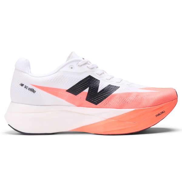 Buty damskie New Balance FuelCell SC Elite V5 WRCELLR5 – pomarańczowe. Brązowe obuwie sportowe damskie New Balance, bez wzorów, z materiału, do biegania. Za 1,299.99 zł.