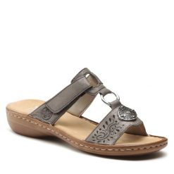 Klapki Rieker. Szare klapki damskie Rieker, bez wzorów, bez obcasa. Za 219.99 zł.