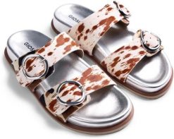 Obuwie damskie Gioseppo CARNEY Silver (78025-P-Silver). Szare obuwie sportowe damskie Gioseppo, bez wzorów. Za 309.00 zł.