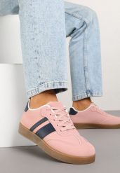 Różowe Sneakersy Typu Tenisówki Ozdobione Paskami Amolana. Czerwone obuwie sportowe damskie Renee, bez wzorów, z jeansu, sportowe, bez zapięcia. Za 74.99 zł.