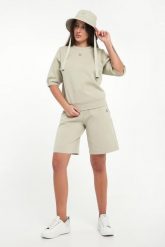 Szorty damskie dresowe bermudy ARMANI EXCHANG. Szorty damskie Armani Exchange, m, bez wzorów, z dresówki. Za 449.00 zł.