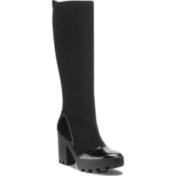 Kozaki CALVIN KLEIN JEANS - Shania RE9764 Black. Kozaki damskie marki Calvin Klein Jeans. W wyprzedaży za 419.00 zł.