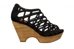 Sandały Rocketdog LOOKOUT Black, Czarny, Materiał - 41. Czarne sandały damskie Rocket Dog, bez wzorów, z materiału, bez obcasa, na koturnie, bez zapięcia. W wyprzedaży za 44.10 zł.