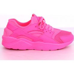 Buty sportowe różowe 613 Peach. Czerwone obuwie sportowe damskie ButyModne, bez wzorów, z materiału. Za 76.72 zł.
