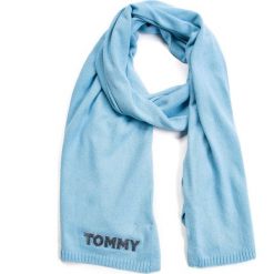Szal TOMMY HILFIGER - Patch Knit Sca AW0AW06200 499. Szaliki i chusty damskie marki Tommy Hilfiger. Za 279.00 zł.
