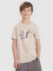 4F T-shirt regular z nadrukiem chłopięcy - beżowy 146 (10-11 lat). Brązowe t-shirty dla chłopców 4f, bez wzorów, z bawełny, bez ramiączek. W wyprzedaży za 29.99 zł.