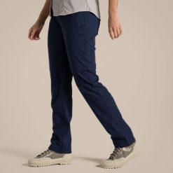 Spodnie damskie Craghoppers NosiLife Pro Convertible III. Niebieskie spodnie sportowe damskie Craghoppers, bez wzorów, trekkingowe. W wyprzedaży za 509.45 zł.