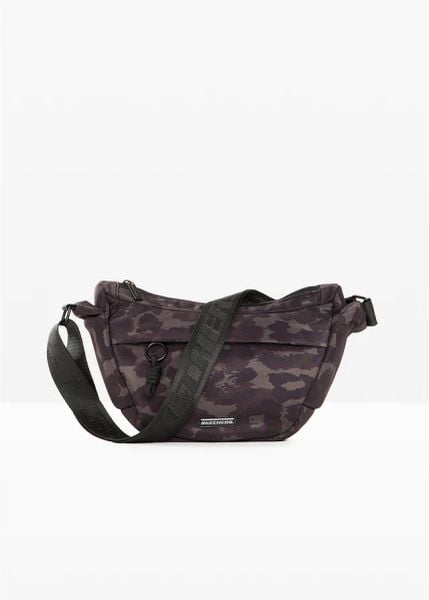 Torebka na ramię Sketchers. Czarne torby na ramię damskie bonprix, bez wzorów, z nadrukiem, bez dodatków. Za 169.99 zł.