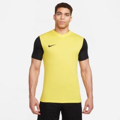 Koszulka piłkarska męska Nike Drifit Tiempo Premier 2. Czarne koszulki sportowe męskie Nike, m, bez wzorów, z materiału, bez kołnierzyka, bez ramiączek, do piłki nożnej, dri-fit (nike). Za 97.80 zł.