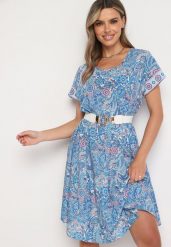 Niebieska Wiskozowa Sukienka o Rozkloszowanym Kroju w Stylu Boho Melnea. Niebieskie sukienki damskie Born2be, na lato, bez wzorów, z wiskozy, boho, bez kołnierzyka, bez ramiączek, midi, rozkloszowane. Za 59.99 zł.