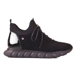 Lekkie buty sportowe Vinceza czarne. Czarne obuwie sportowe damskie bez wzorów. Za 289.38 zł.