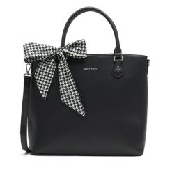 Torebka Jenny Fairy. Czarne torebki do ręki damskie Jenny Fairy, bez wzorów, klasyczne, bez dodatków. Za 179.99 zł.