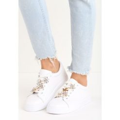 Białe Buty Sportowe Pinn. Białe obuwie sportowe damskie Born2be, z materiału. Za 39.99 zł.