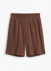 Szorty z gumką w talii z krepy. Brązowe szorty damskie bonprix, bez wzorów. Za 79.99 zł.