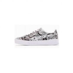 Buty do chodzenia damskie Puma Carina Reptile. Białe obuwie sportowe damskie Puma, bez wzorów, z materiału, trekkingowe. Za 270.70 zł.